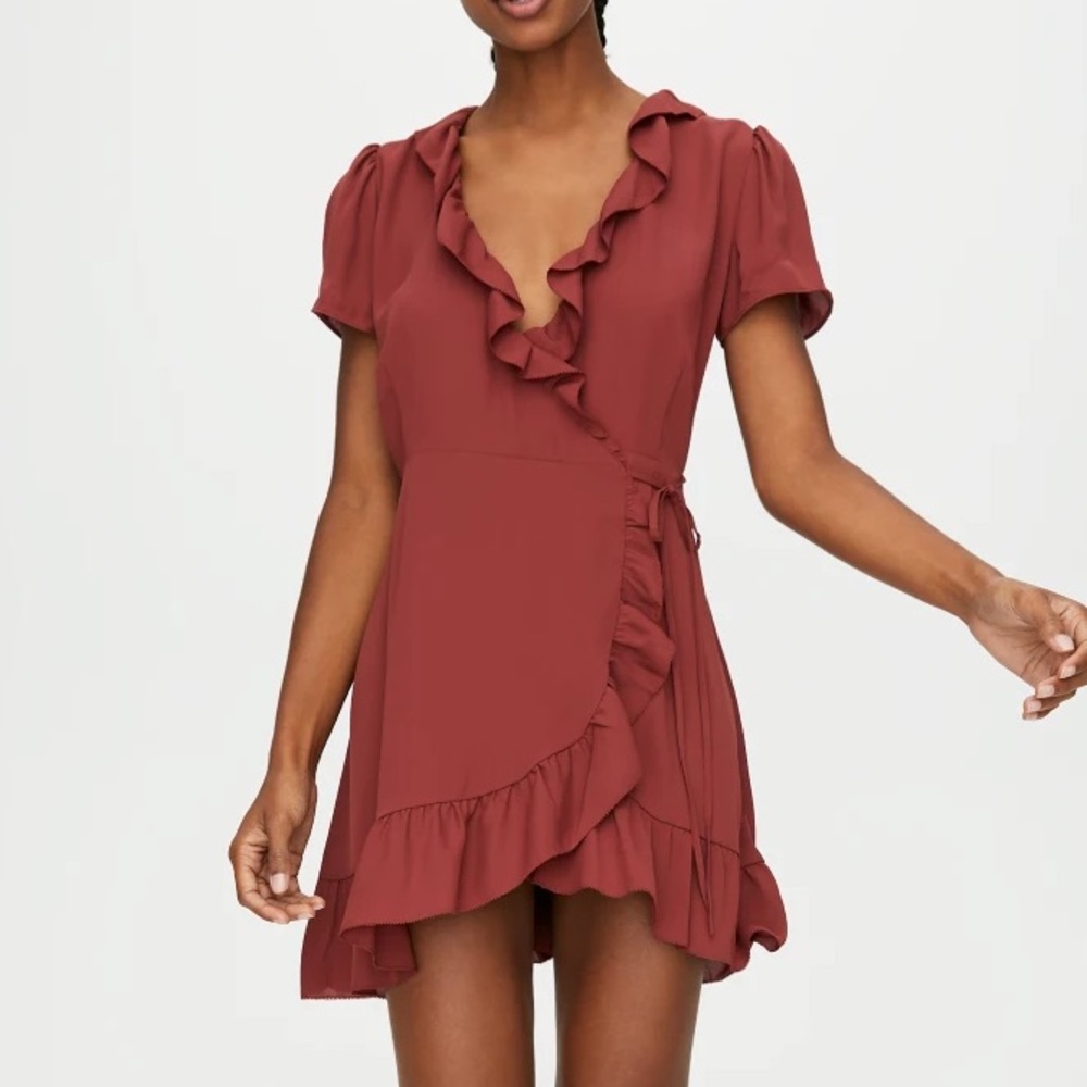 Aritzia Sunday Best Elegant Ruffled Wrap Dress in a Reddy Pink Colour - Picture 2 of 3